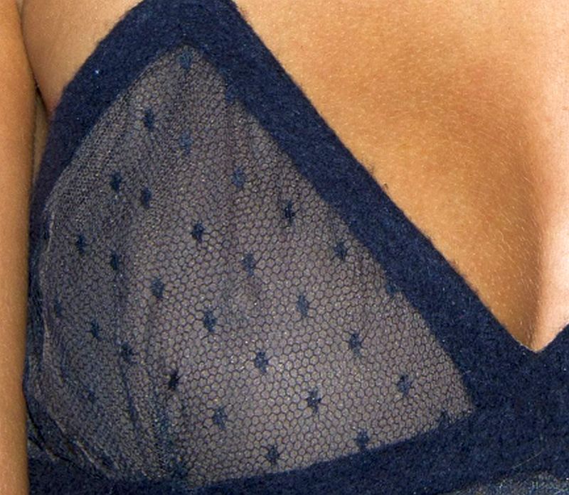 Victoria Secret Model Izabel Goulart See Through Dress Shows Off A Shy Nipple