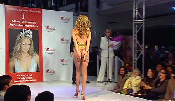 Jennifer Hawkins Thong In A New Universe Talent Contest
