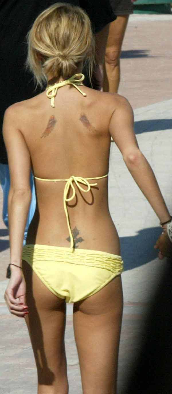 Nicole Ritchie, Yello Loose Bikini