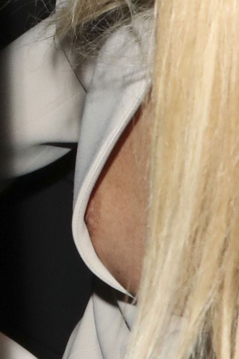 Amanda Holden Nipple Peek in White Blazer