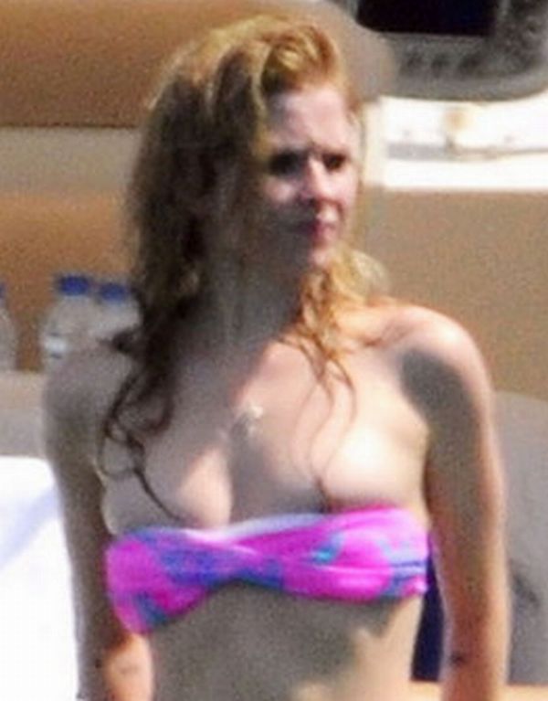 Avril Lavigne Bikini Nip Slip. Click Pic For More Pix!!