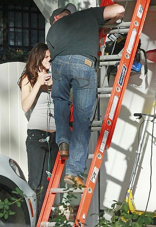 Brooke Burns Ass Crack