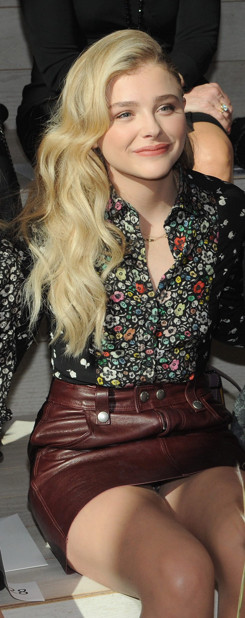 Chloe Moretz Slight Pantie Upskirt Peek