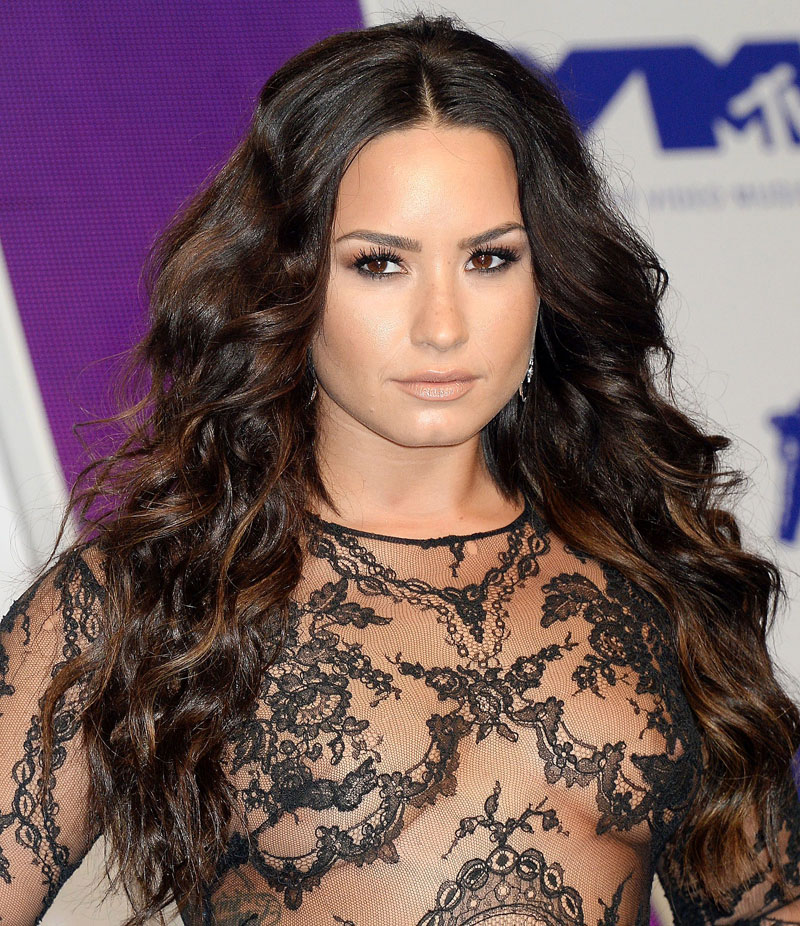 Demi Lovato See Through Nipple on the VMA Red Carpet