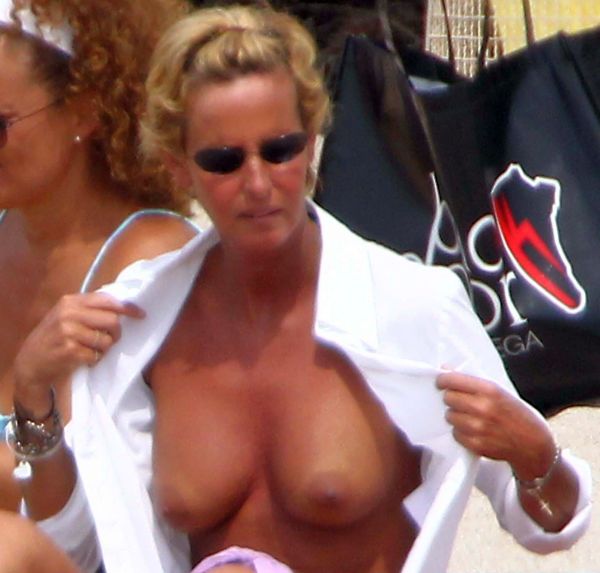 Federica Mancini, UK Manchester City Managers Wife, Topless