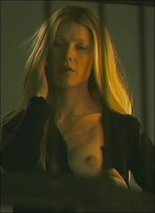 Gweneth paltrow topless
