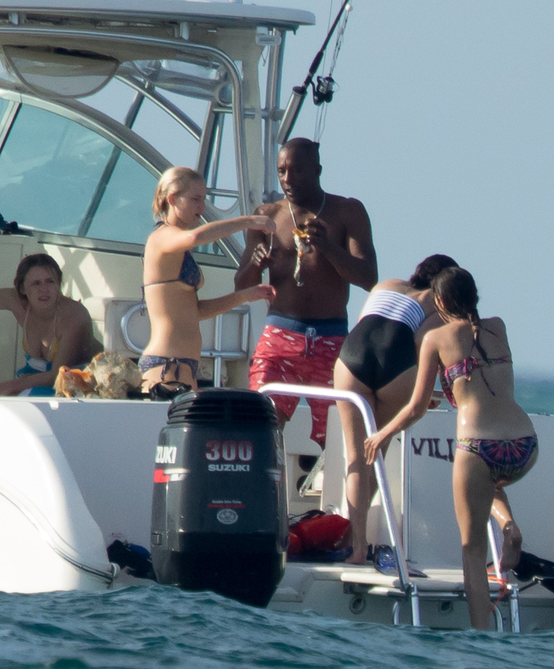 Jennifer Lawrence Underboob While Out on a Boat