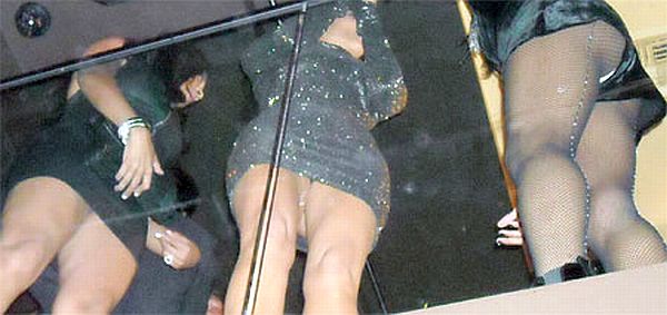 Kardashian Sisters Upskirts