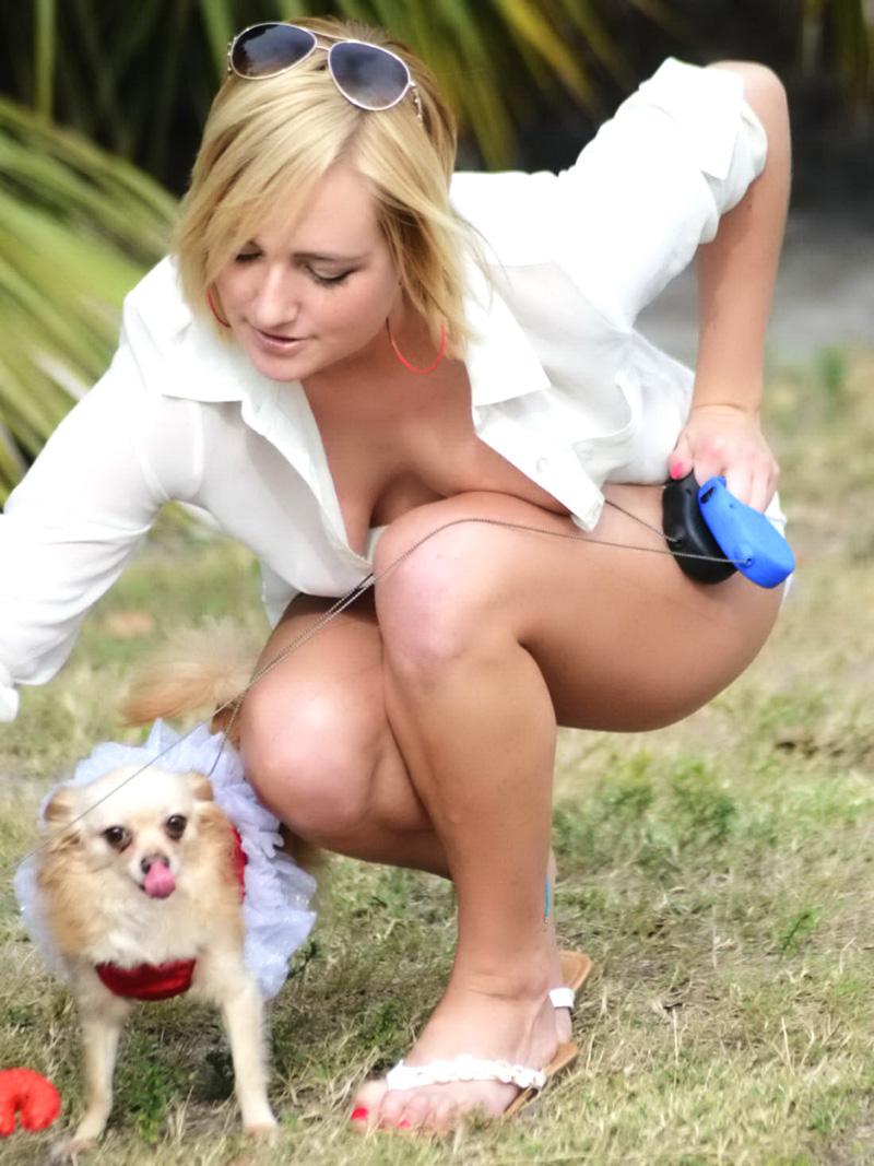 Kate England Nipples Pops Out While Walking the Dog