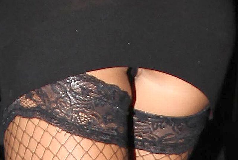 Katie Price Panty Ass Peek Upskirt