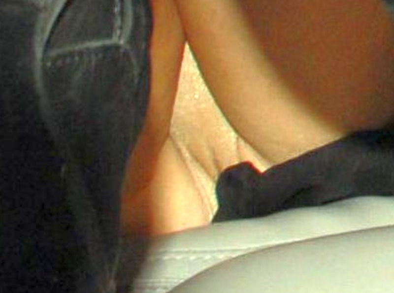 Kelly Osbourne Panty Upskirt. Click Pic For Cameltoe Panty Peek!