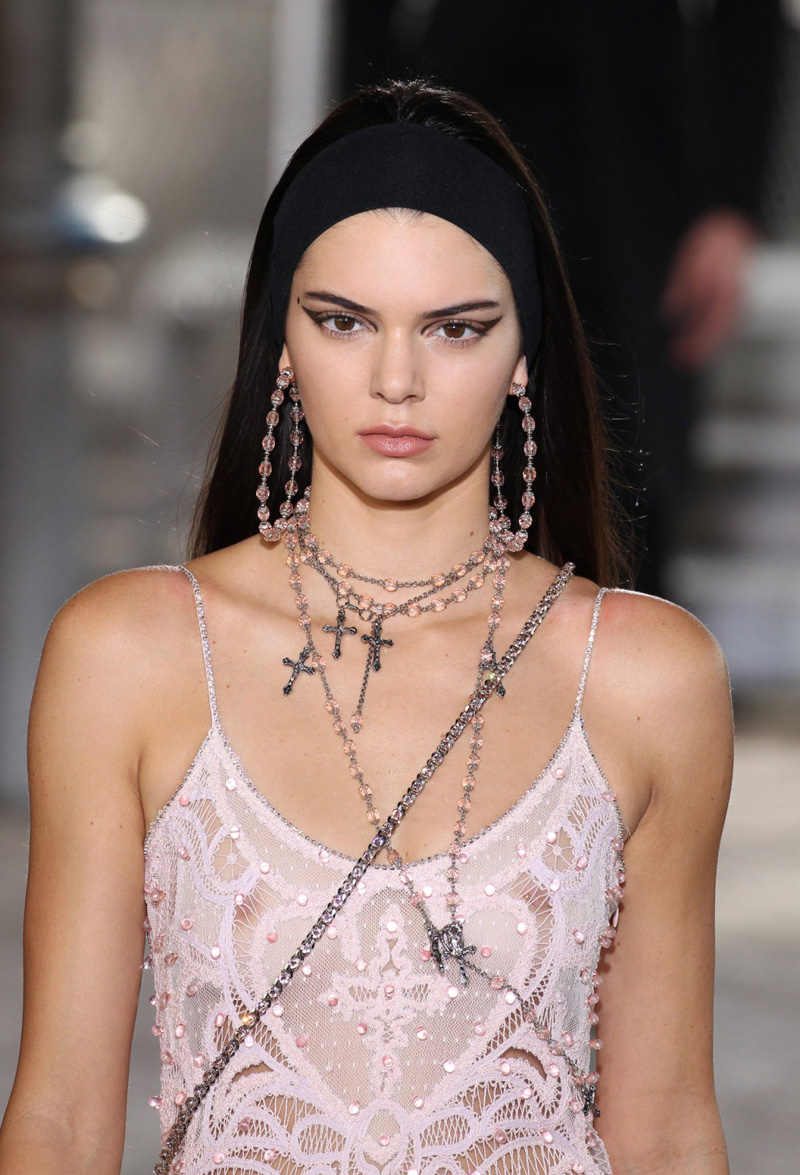 Kendall Jenner Nipples on the Catwalk