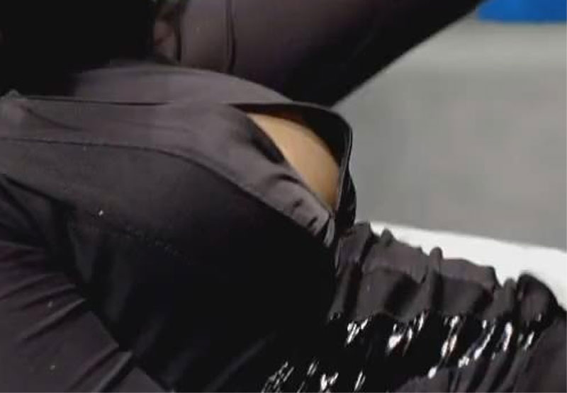 Glee’s Naya Rivera Slips a Nip in her Music Video