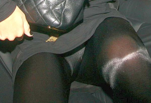 Nicole Appleton Pantyhose Upskirt