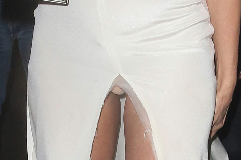 Pamela Anderson White Pantie Upskirt