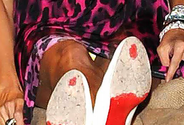 Paris Hilton Panty Peek