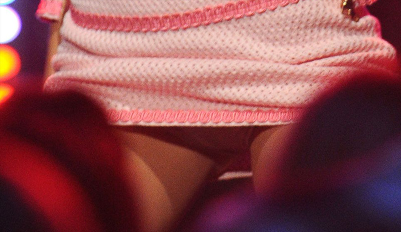 Pixie Lott Pink Pantie Upskirt