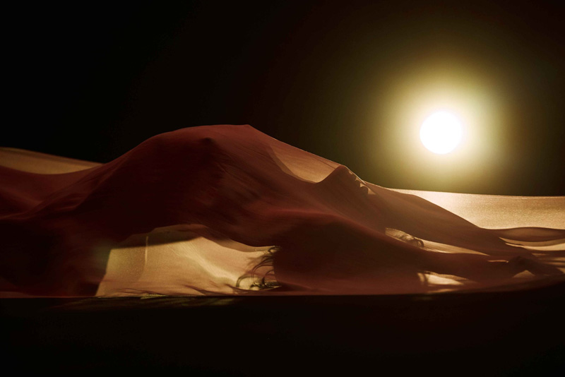 Rihanna Nipples in her New Music Video