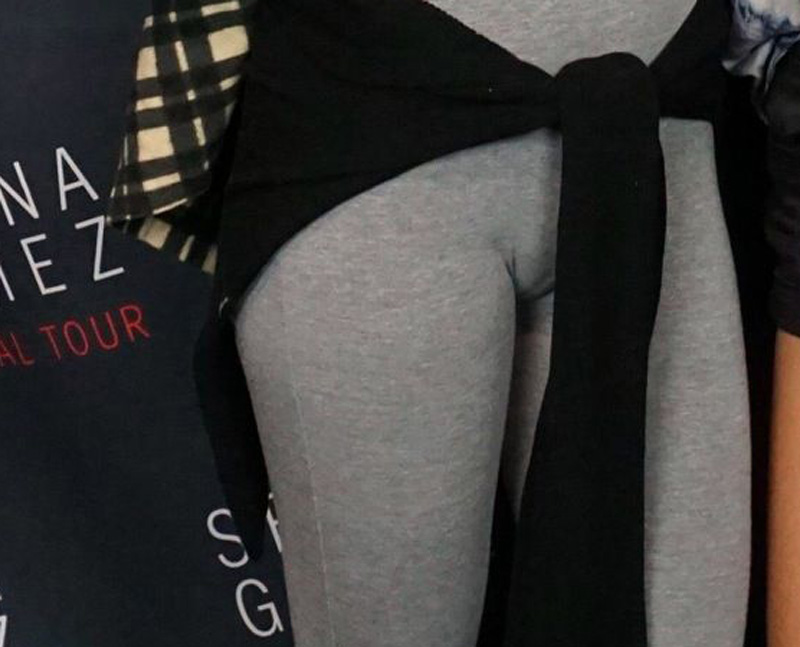 Selena Gomez Cameltoe at Fan Meet & Greet