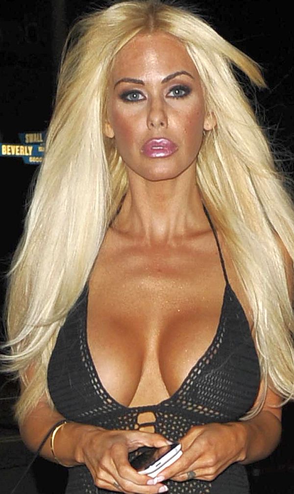 Shauna Sand See Through Panty Upskirt