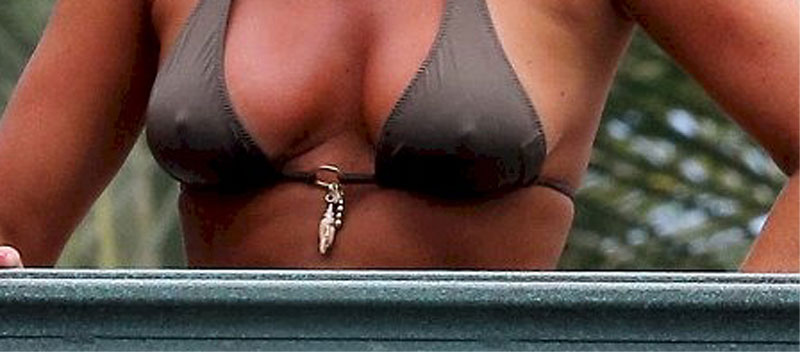 Tamara Eccelstone Pokies in her Bikini