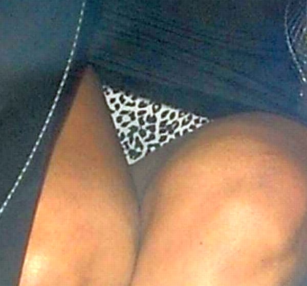 Chef Gordon Ramsay Wife, Tana, Panty Upskirt