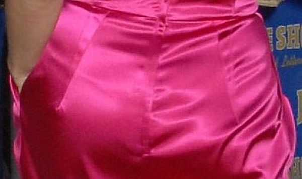 Teri Hatcher Panty Upskirt