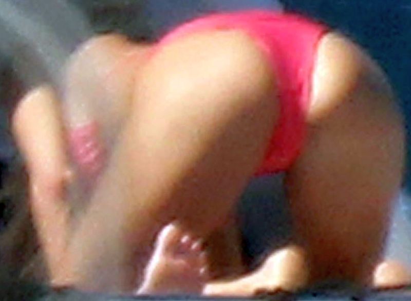 Victoria Silvstedt Bikini Ass. Click Pic For More Victoria!