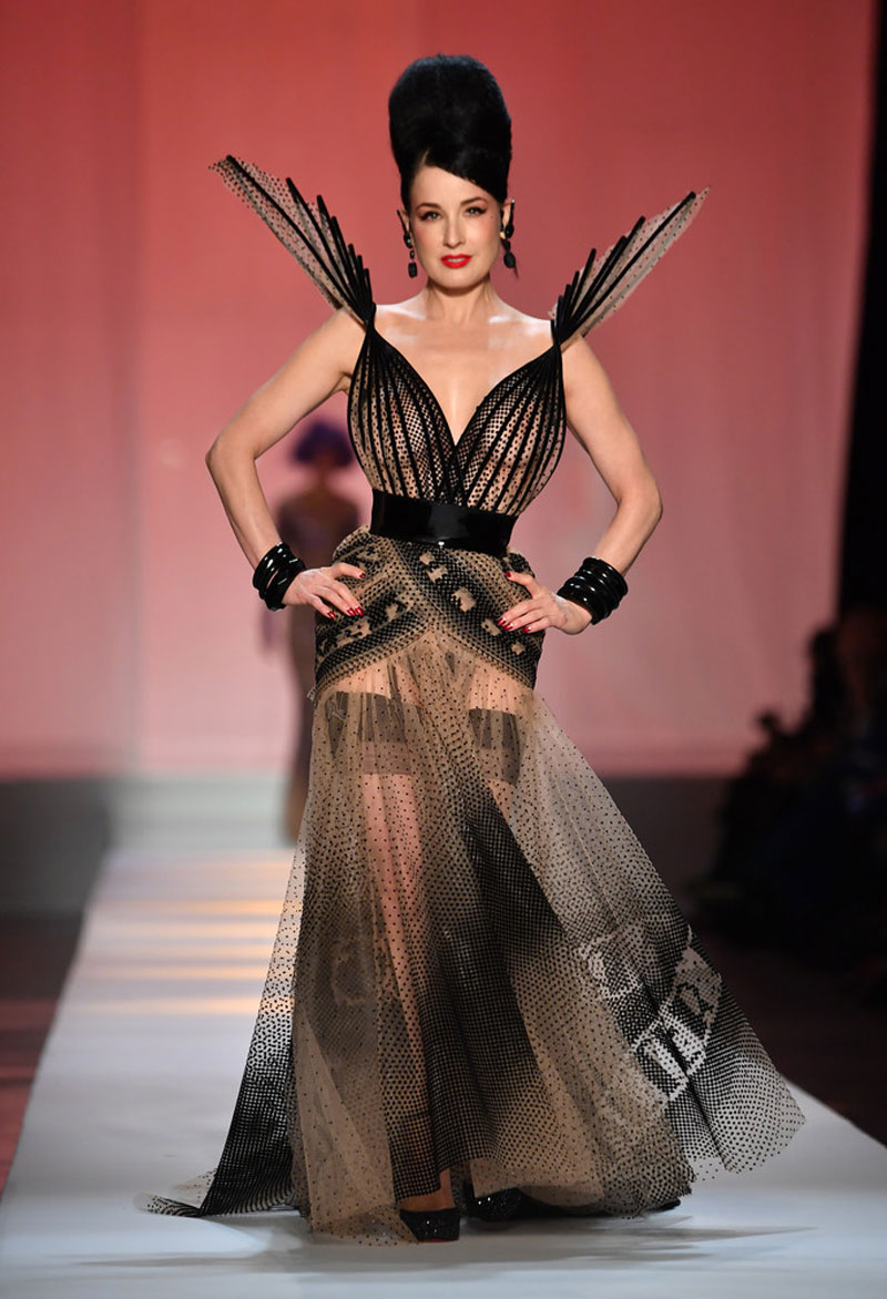 Dita Von Teese Boobs in Lace Dress on the Runway