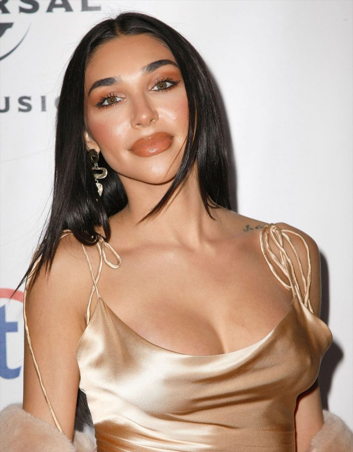Chantel Jeffries Gold Nipple Pokies
