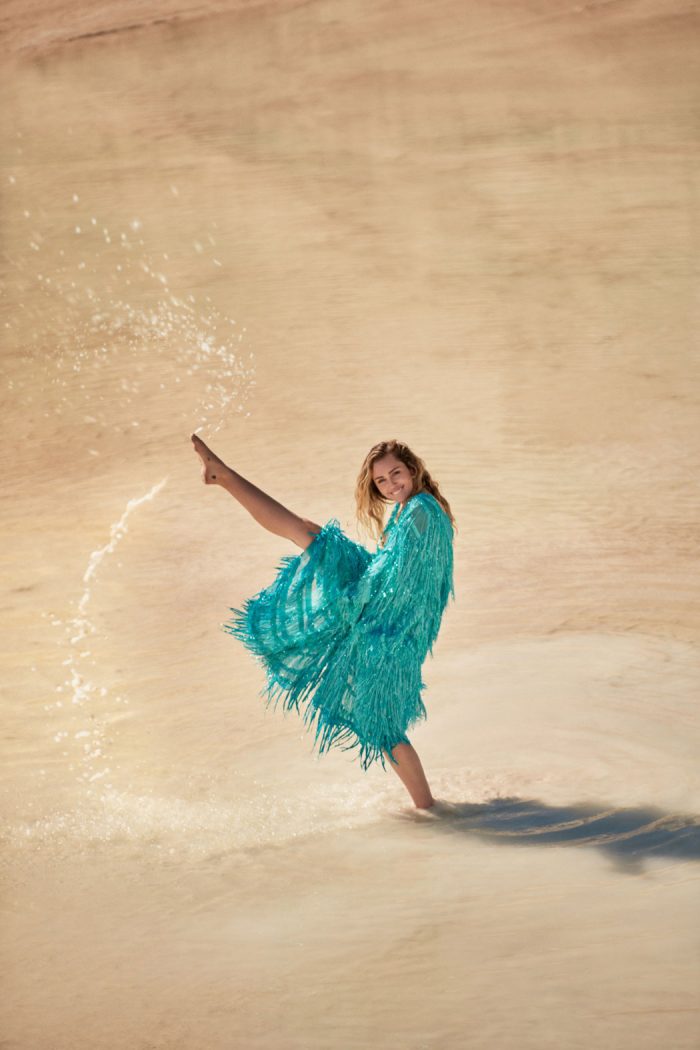 Miley Cyrus Air Brushed Nipples in Vanity Fair