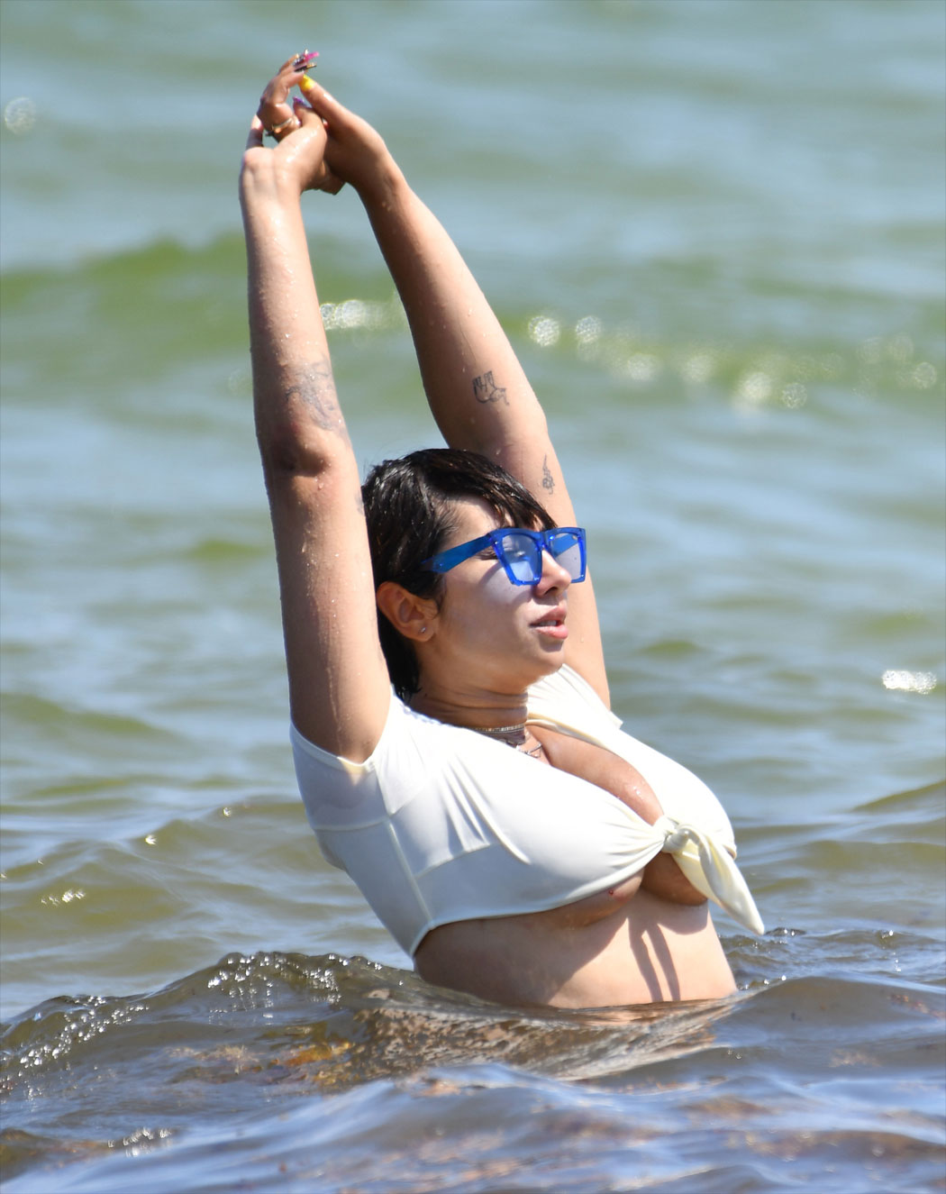 Jackie Cruz Flaunting her Curves in the Ocean.
