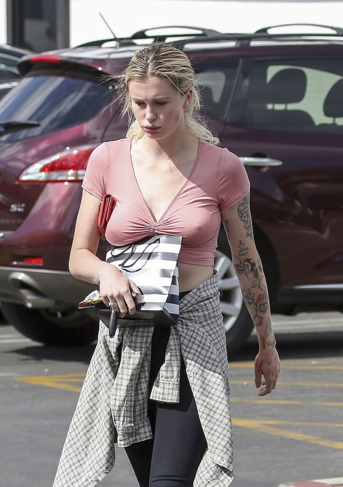 Ireland Baldwin Braless in Pink Shirt