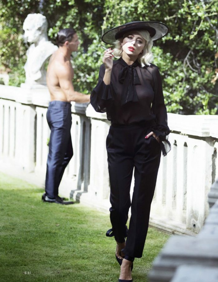 Caroline Vreeland Mostly Nude for ELLE Russia November 2019