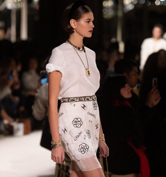 Kaia Gerber Braless Nipple Pokies on the Catwalk