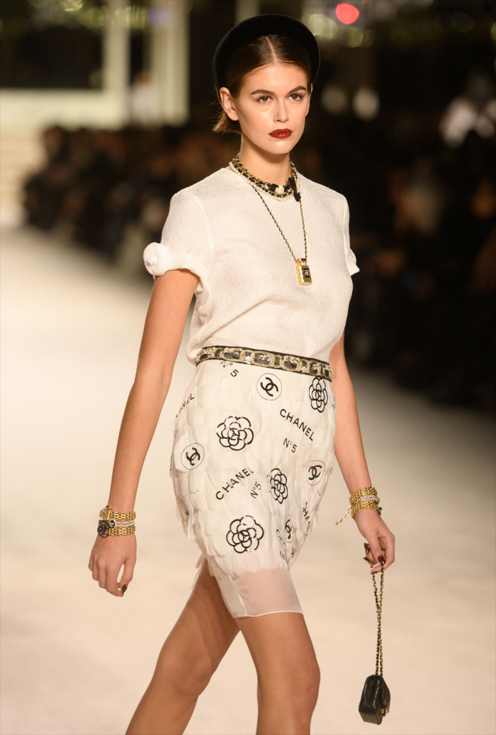 Kaia Gerber Braless Nipple Pokies on the Catwalk