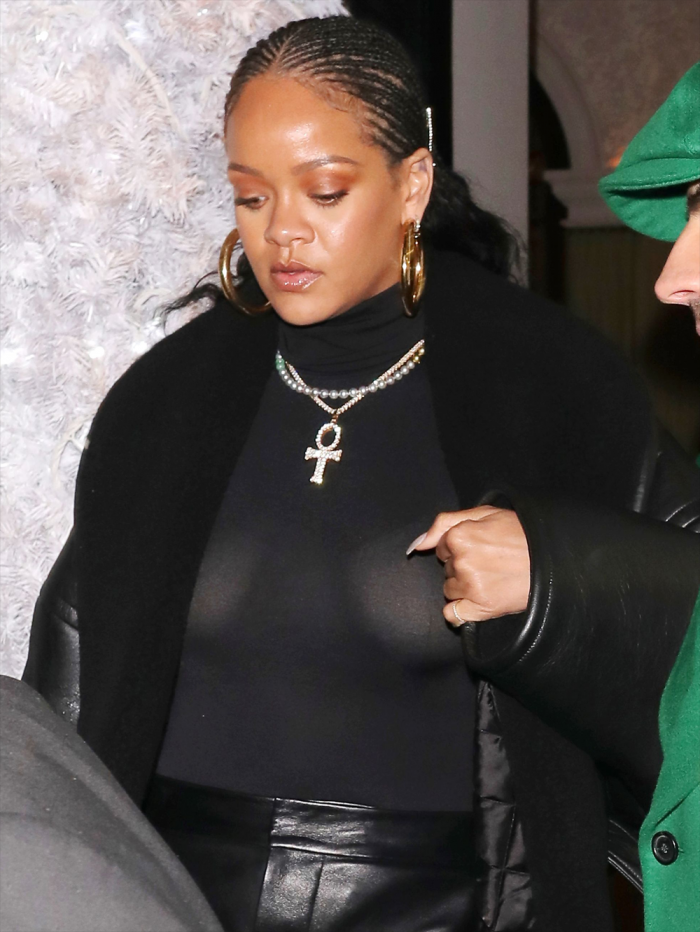Rihanna Wearing Skin Tight Black Spandex