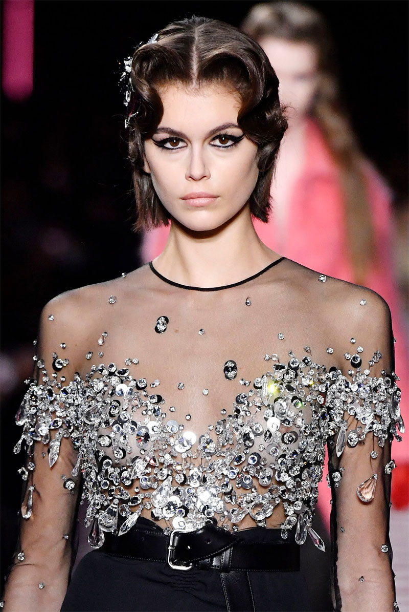 kaia gerber, nipples, kaia crawford,