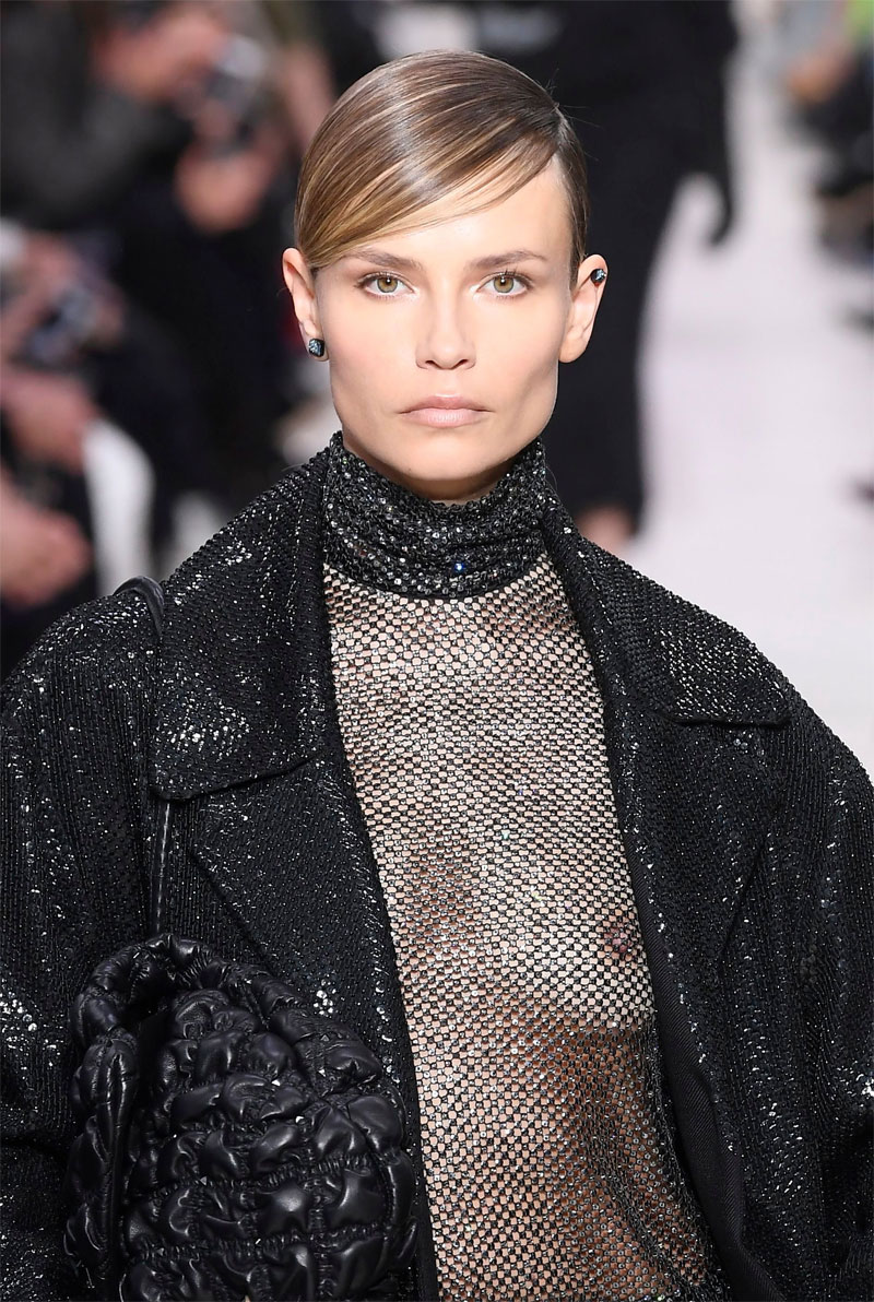 natasha poly, model, catwalk, boobies, titties,