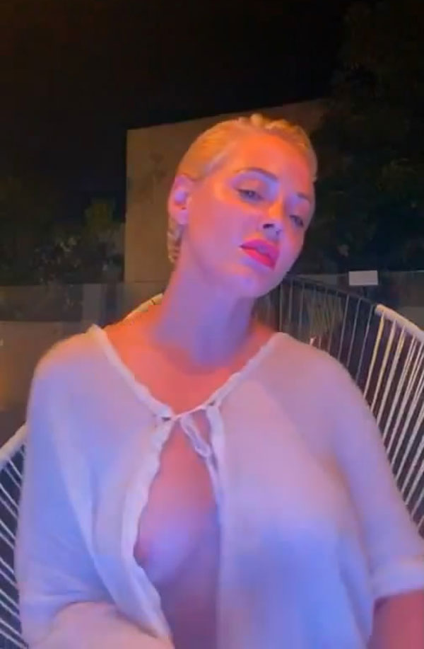Rose McGown Boobs Pops Out on her Live Stream