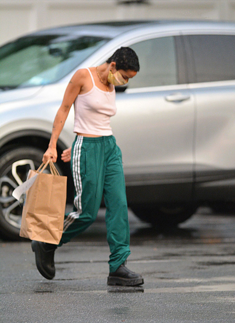 Zoe Kravitz Braless Pokies in a White Wifebeater