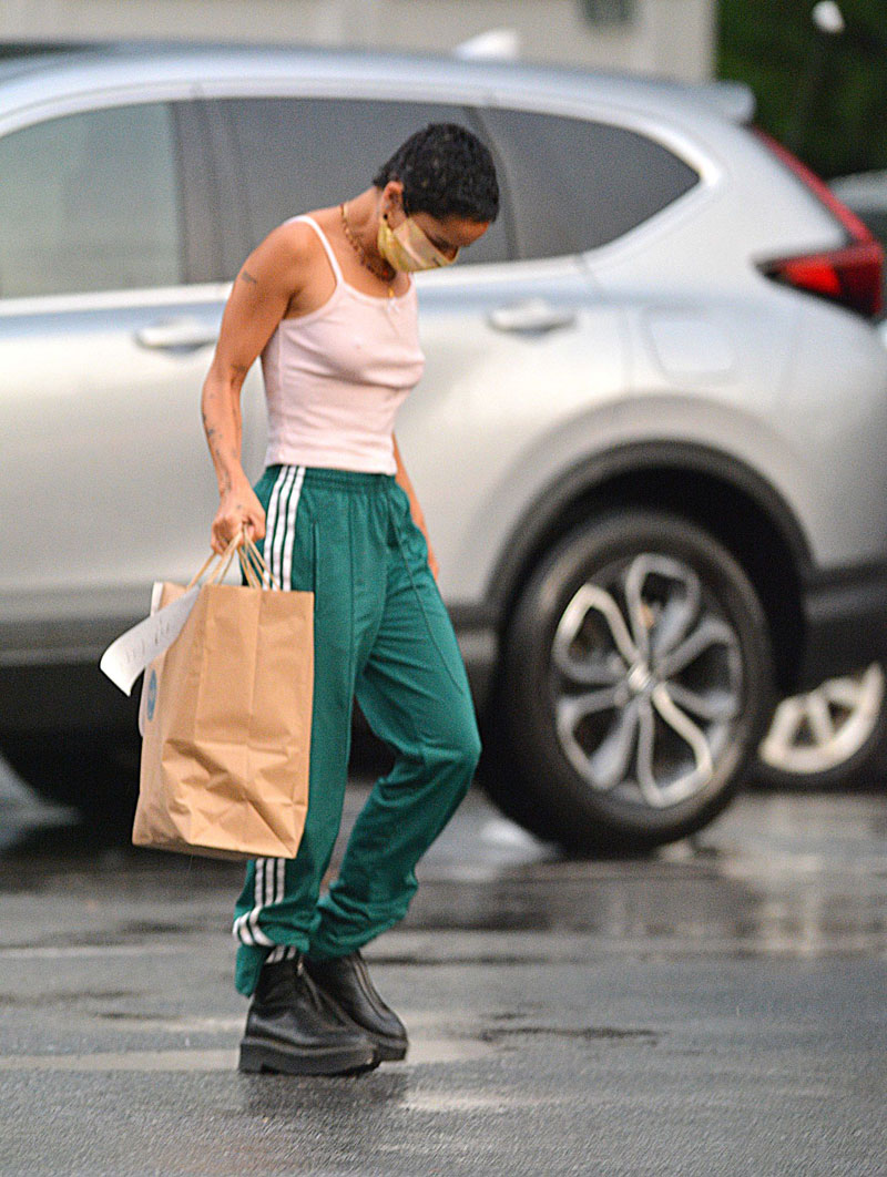 Zoe Kravitz Braless Pokies in a White Wifebeater