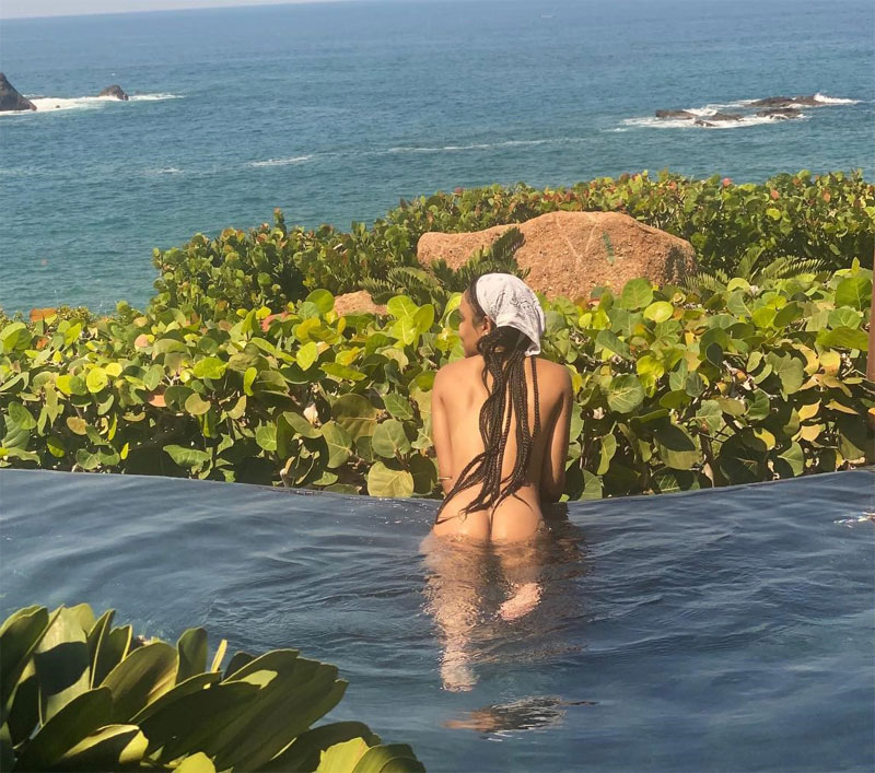 tessa thompson, bum, legs, butt, ass, butt,