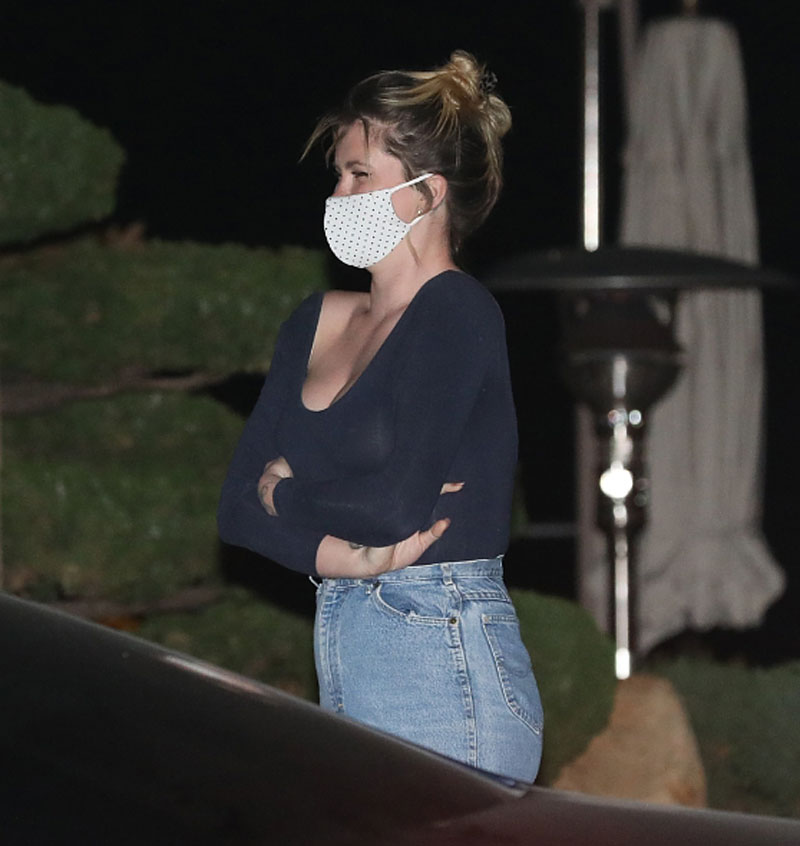 Ireland Baldwin Braless in Black While Out for Dinner