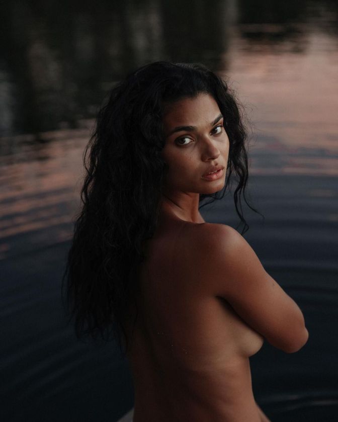 Daniela Braga Topless Balinese Sexy Photoshoot