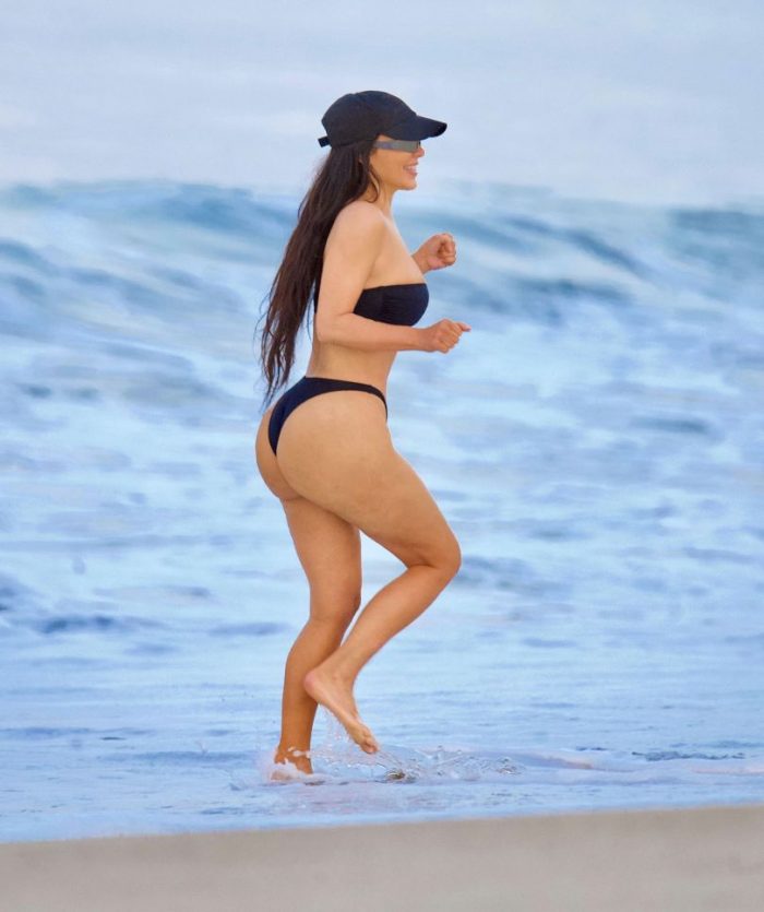 Kim Kardashian Hot Big Ass In A Black Thong
