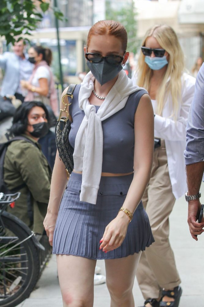 Madelaine Petsch Pokies In New York