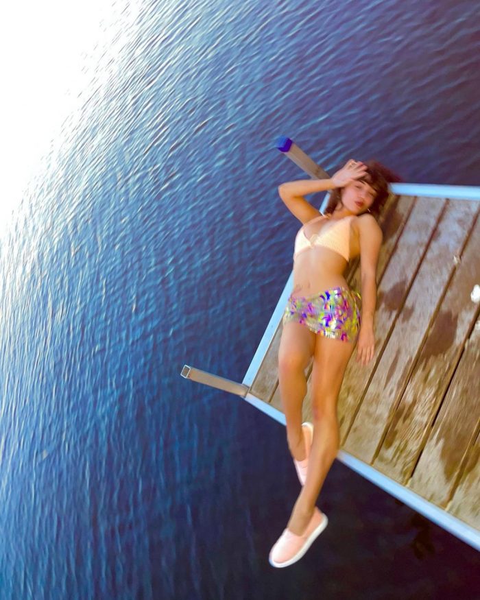 Rowan Blanchard Sexy Cleavage In A Knitted Bra