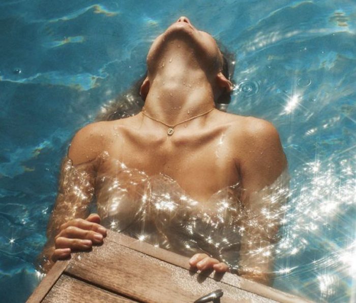 Olivia Wilde Posing Wildly Naked Topless