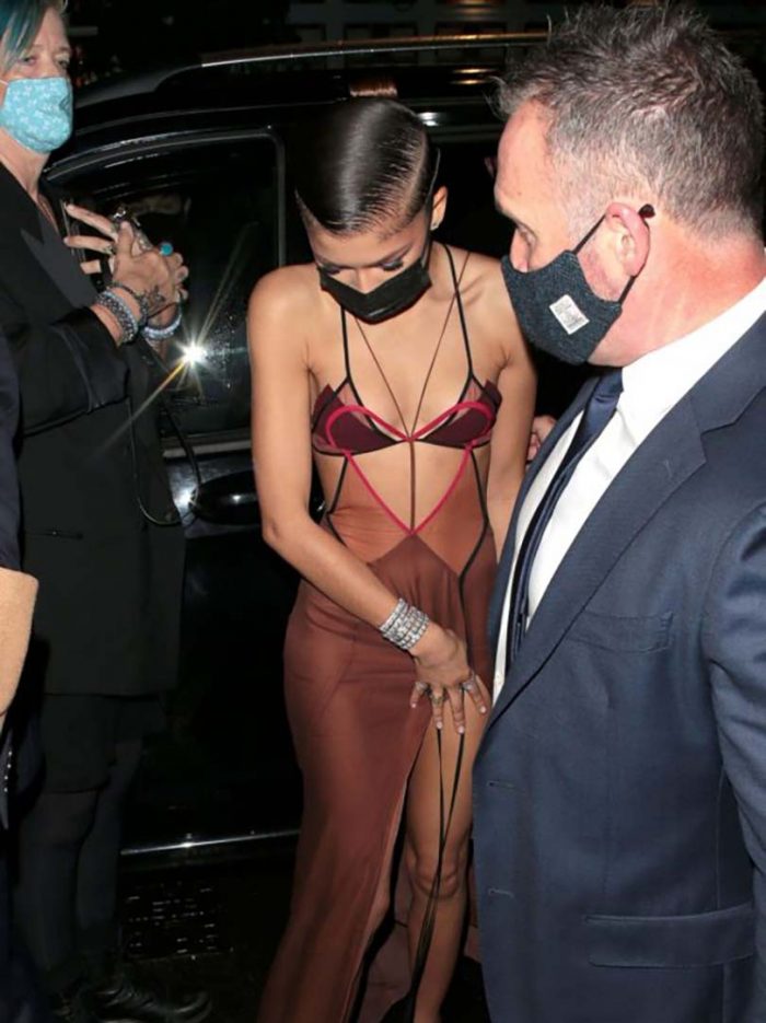 Zendaya Coleman Hot Body In A Skimpy Dress